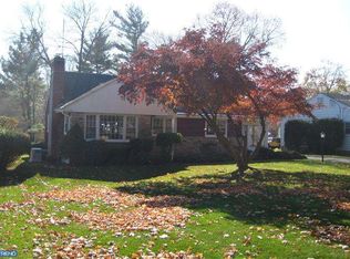 53 Hart Ave, Hopewell, NJ 08525