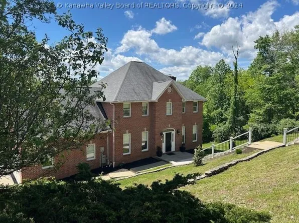 101 Lively Rd, South Charleston, WV 25309