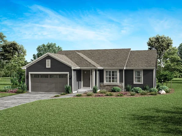 1052 Ridgeway DRIVE #Lt6, Pewaukee, WI 53072
