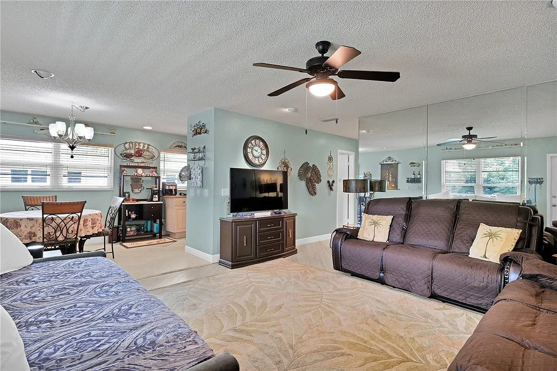 5 Vista Gardens Trl — Photo 2