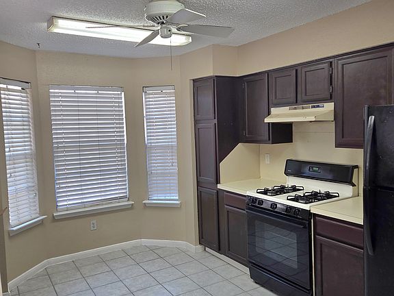 2nd image of 7510 Epsom Downs Dr