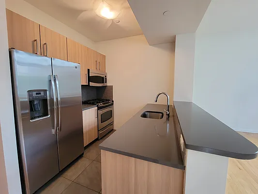 Rented by Algin Management | media 26