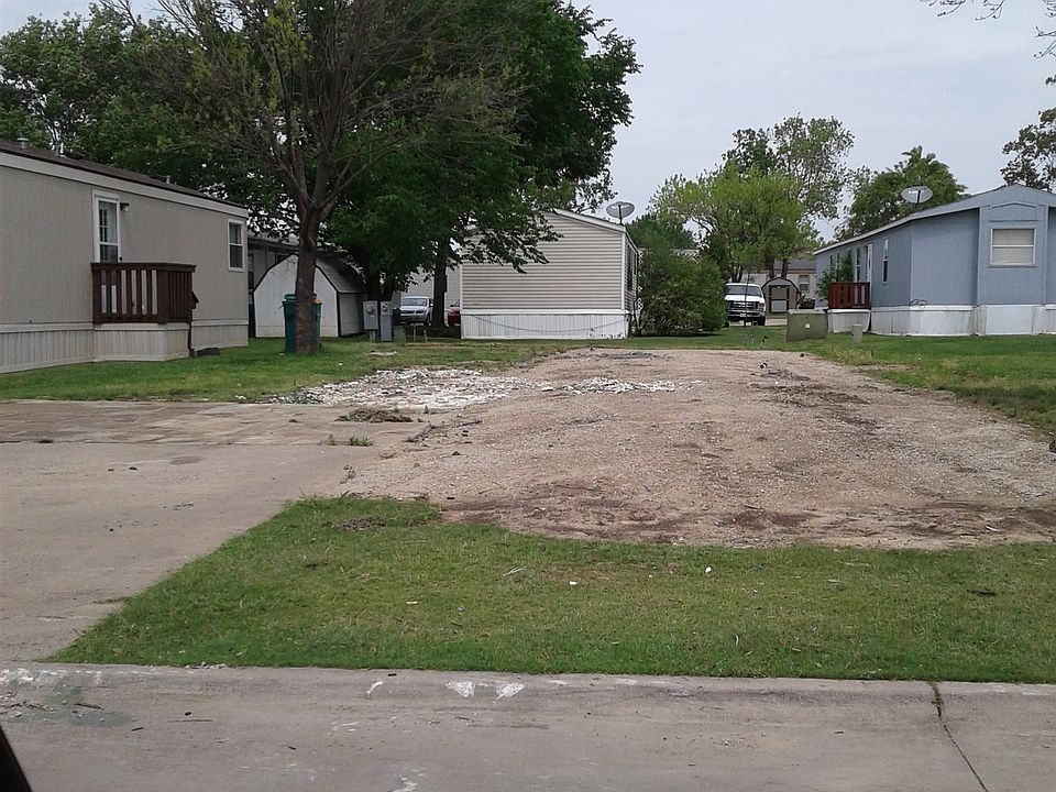 Empty Lot #78