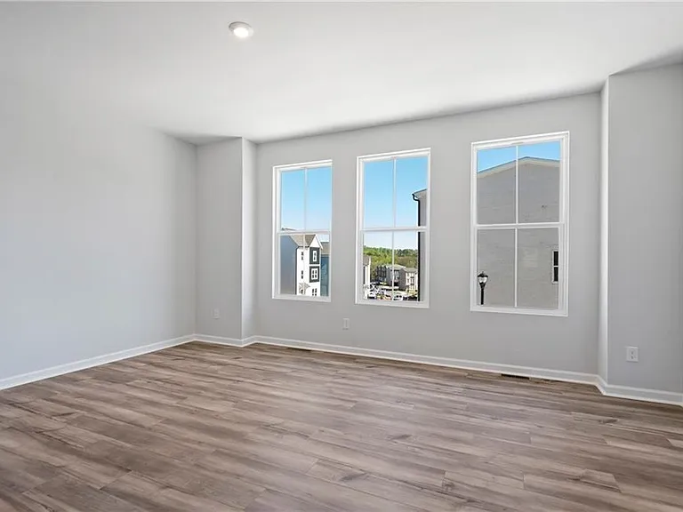 2676 Creek View Ter — Photo 11