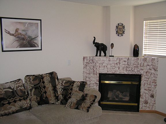 Cozy Fireplace!