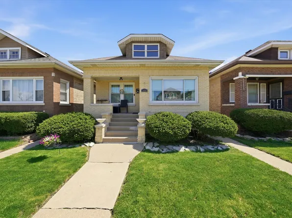 1435 East Ave, Berwyn, IL 60402