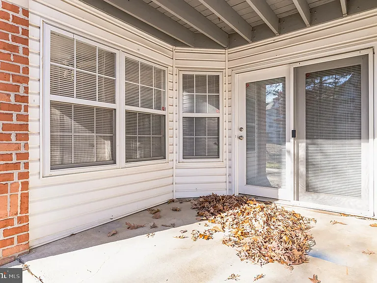 2405 Forest Edge Ct #103 — Photo 21