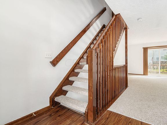 4th image of 188 Macandrews Way #44C