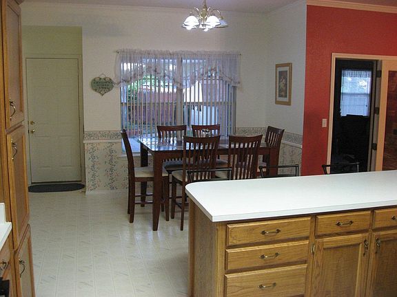 Eat in Kitchen