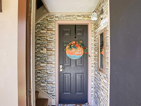 4th image of 8142 Summit Way Unit 2A
