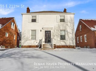 355 E 211th St, Euclid, OH 44123