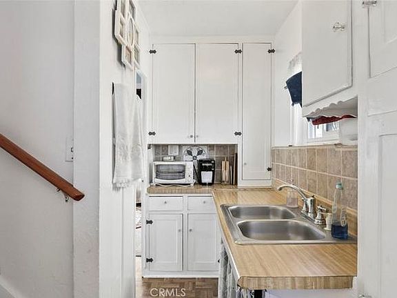 4th image of 1761 Ocean Front St