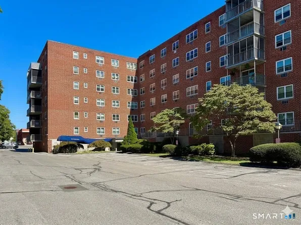 27 Northill Street #2B, Stamford, CT 06907