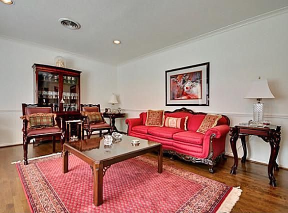 5th image of 3116 Spanish Oak Dr