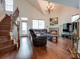 14589 Longfellow Ct, Addison, TX 75001