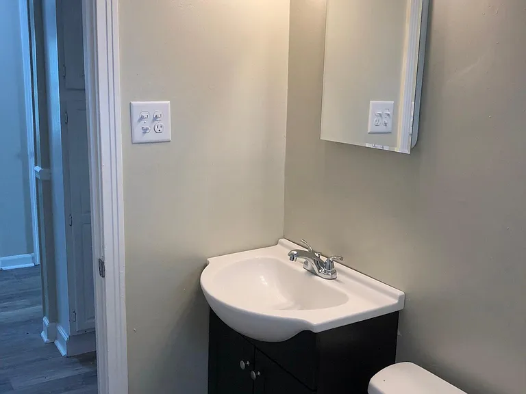 146 Valentine Dr — Photo 18