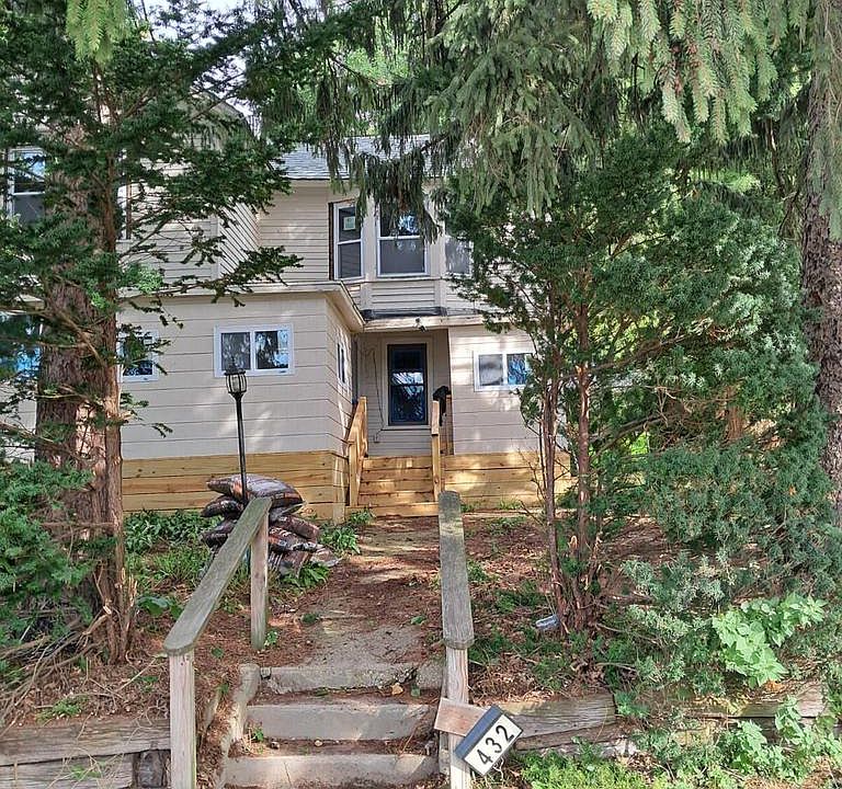 1st image of 432 W Capitol DRIVE