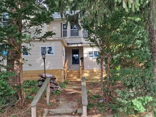 432 W Capitol DRIVE, Milwaukee, WI 53209