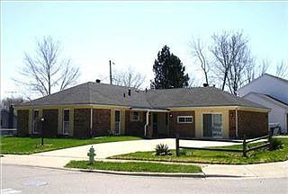 1st image of 206 Oxford Dr