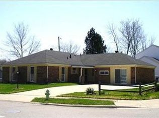 206 Oxford Dr, Fairborn, OH 45324