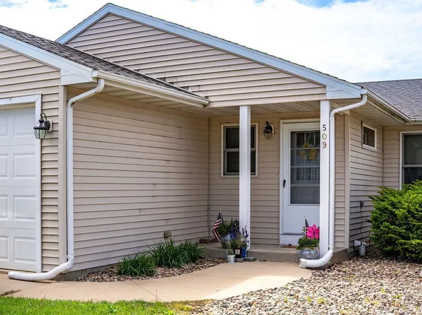 509 Clyde St, West Concord, MN 55985