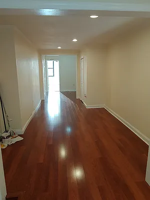 Rented by Manhattan Best Realty, Inc. | media 9