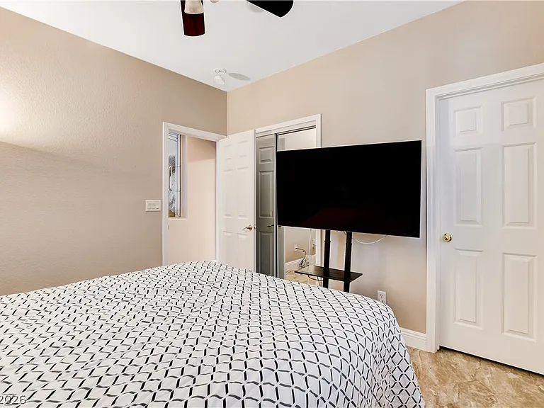 1693 Ravanusa Dr — Photo 32
