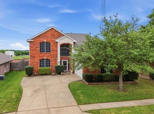 6430 Meadowcrest Ln, Sachse, TX 75048