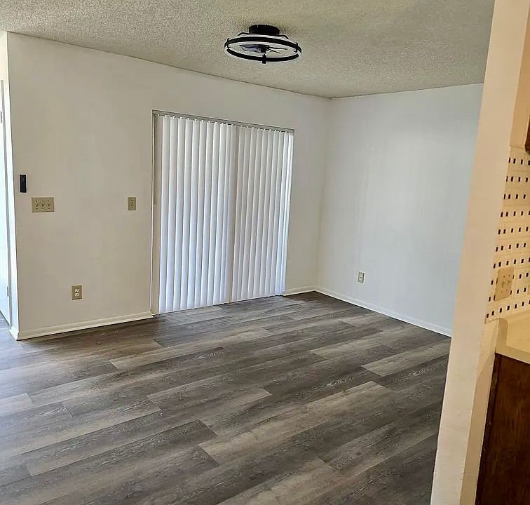 1st image of 1600 Big Tree Rd APT R7