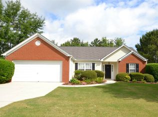 248 Rockingham Dr, Loganville, GA 30052