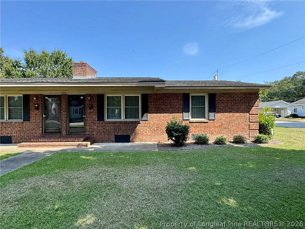 2 bed, 1.0 bath, 1088 sqft, $1,200 — Photo 3