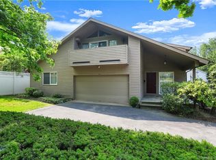 161 5th St, Stamford, CT 06905