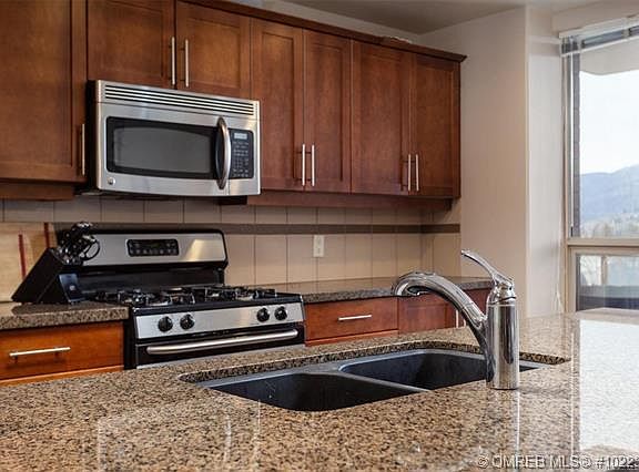 4th image of 1160 Bernard Ave #307