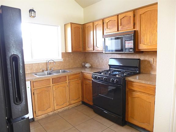 3rd image of 15518 Wildwood Lake Dr