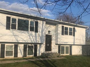 15 Bark Ave, Central Islip, NY 11722