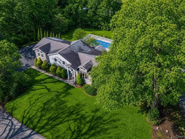 87 Soundview Drive, Port Jefferson, NY 11777