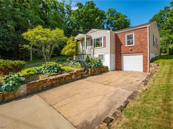 362 Aqueduct St, Akron, OH 44303
