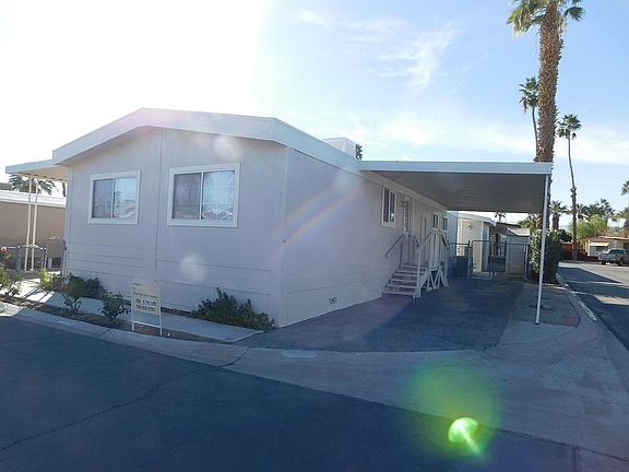 2nd image of 51555 Monroe St Spc 121