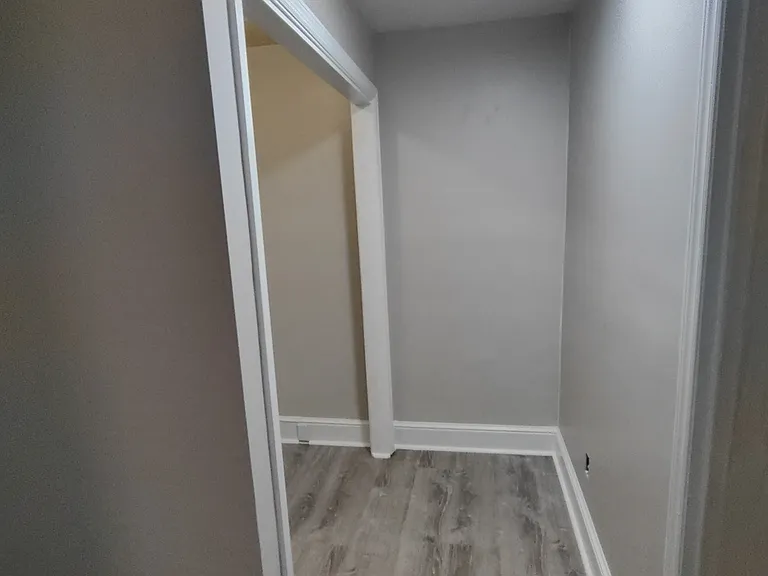 111 Harvard Dr — Photo 9