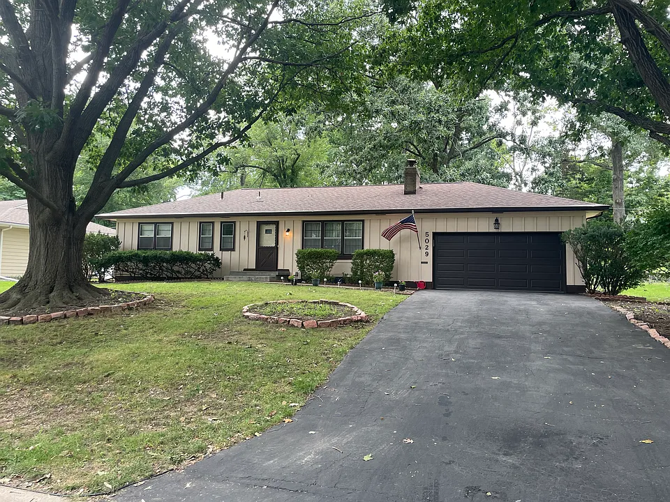 5029 W 60th Ter