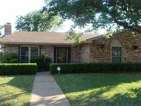 2nd image of 4618 El Capitan Dr