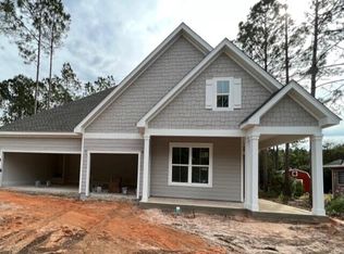 896 Symphony Way, Freeport, FL 32439