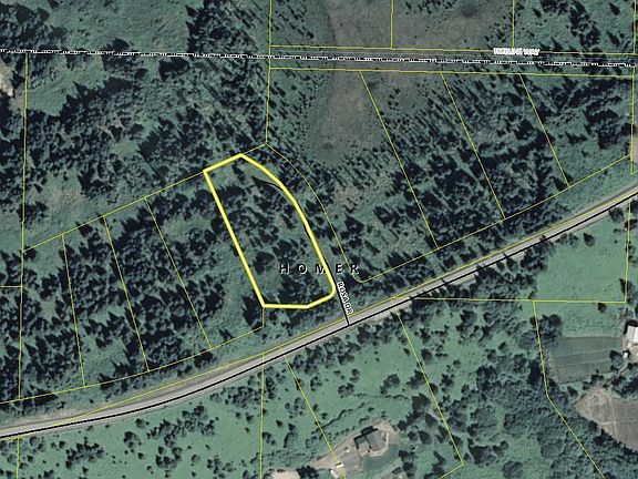 4th image of 1750 Skyline Dr