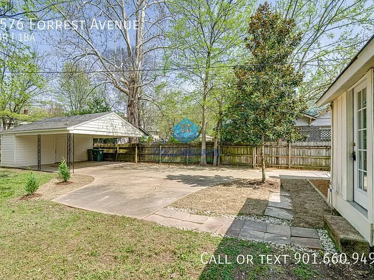 1576 Forrest Ave — Photo 26