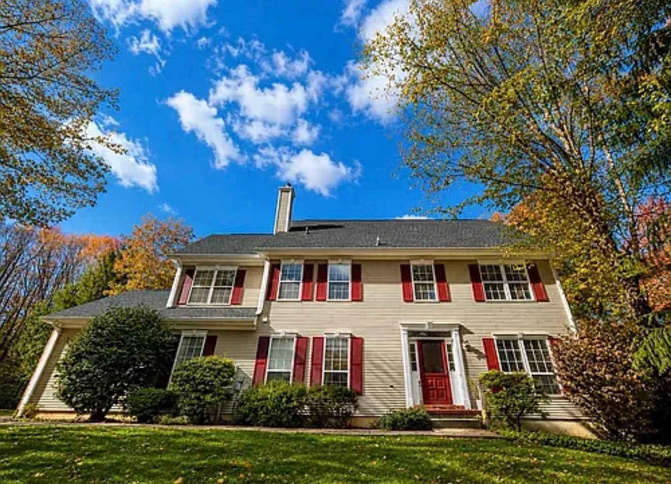 3 bed, 2.5 bath, 2154 sqft, $5,500 — Photo 3