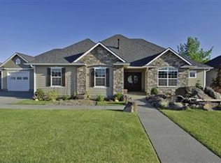 8950 Coolidge Rd, Yakima, WA 98903