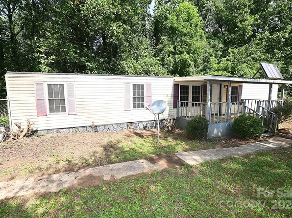 2334 Rainbow Heights Cir, Lenoir, NC 28645