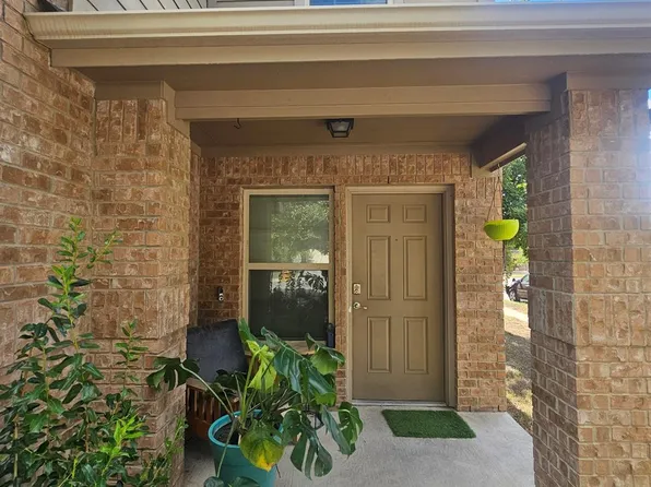 6901 Crestone Rd, Austin, TX 78744