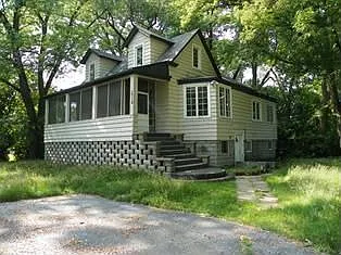 1314 173rd St photo 1
