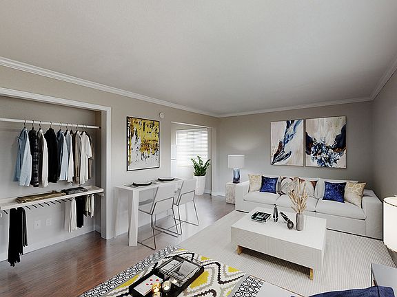 3rd image of 1188 N Bellaire St #103